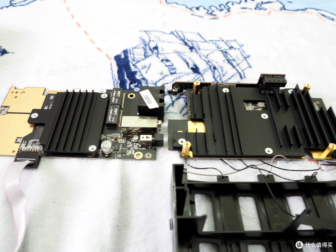 双持 斐讯K3 智慧家庭路由器——详尽拆解模式 与 AP中继威力通通都有