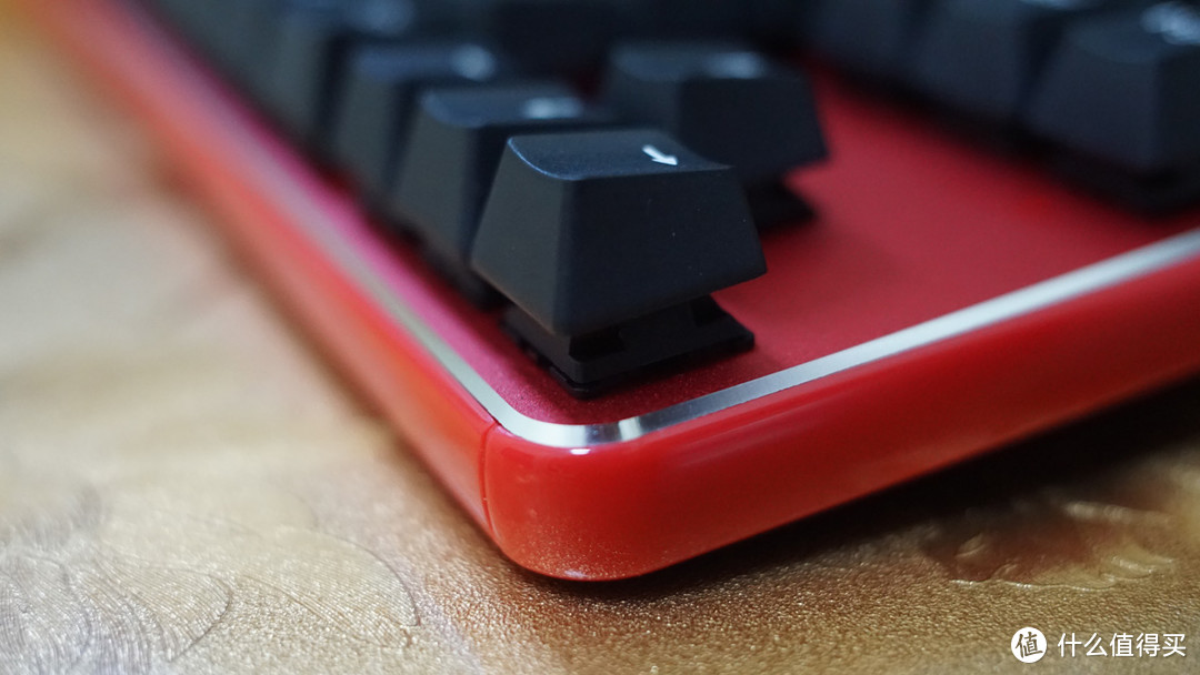 那一抹漂亮的红——GANSS GK87 法拉利标准版 机械键盘 体验报告
