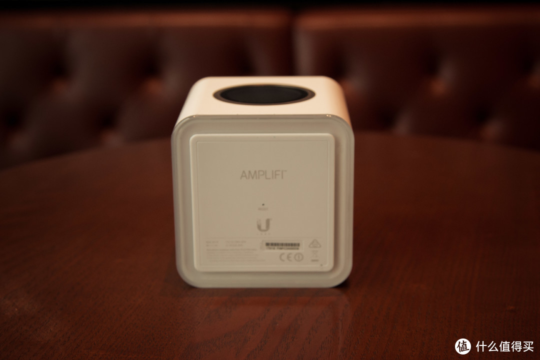 小身躯大能量，超大空间无线覆盖方案首选—UBNT AmpliFi 家用级路由套件评测