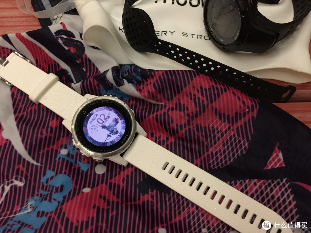 户外运动全能腕表 GARMIN Fenix 5S —— 刚柔并济 | 智能有型