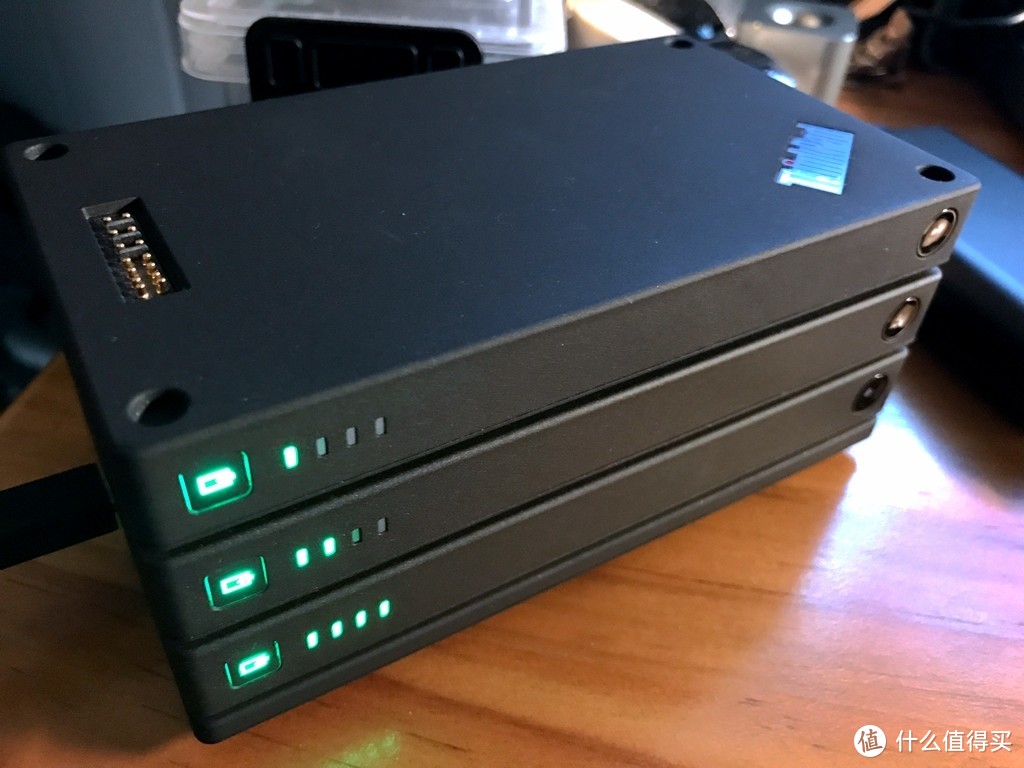 极致便携 模块化的魔力，测投影仪中的超极本--ThinkPad Stack 智能魔方投影仪