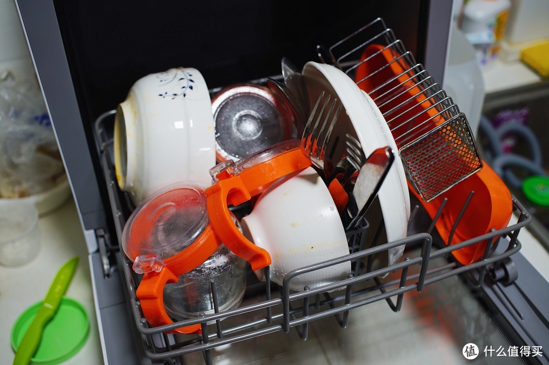 谁说租房族就不能用洗碗机——美的M1免安装洗碗机体验