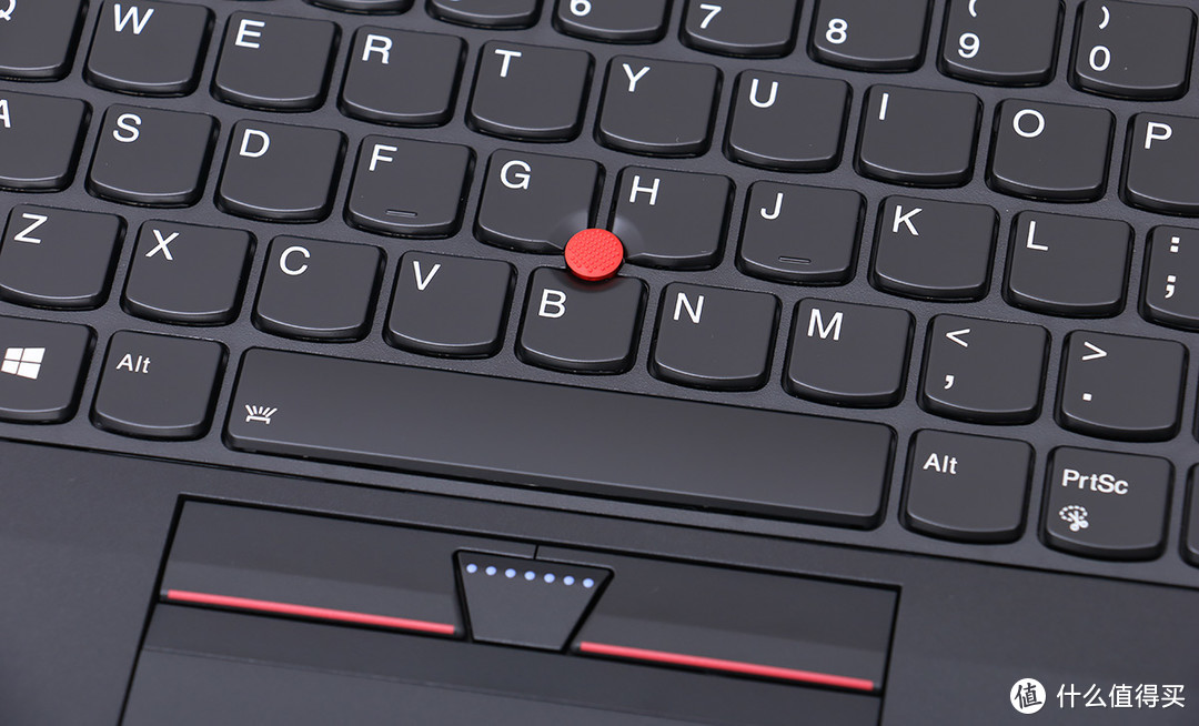 可玩游戏的“商务本”，ThinkPad 黑将 2017 笔记本体验