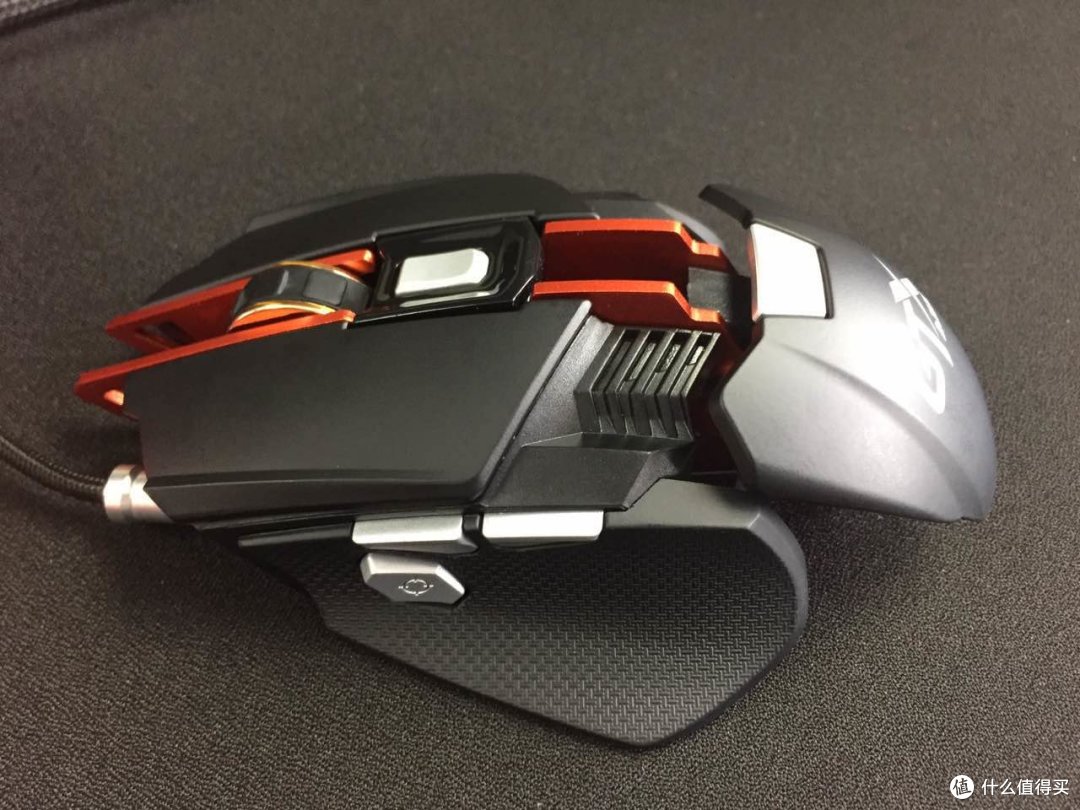 黑爵gtx鼠标测评花众泰的钱开保时捷的车