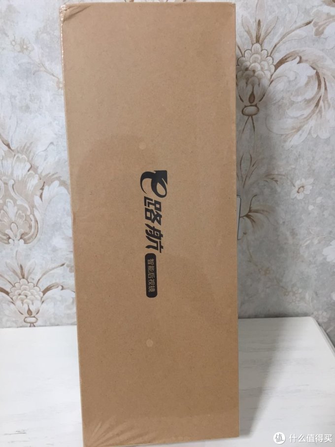 行车小伴侣:e路航 小度 智能行车记录仪