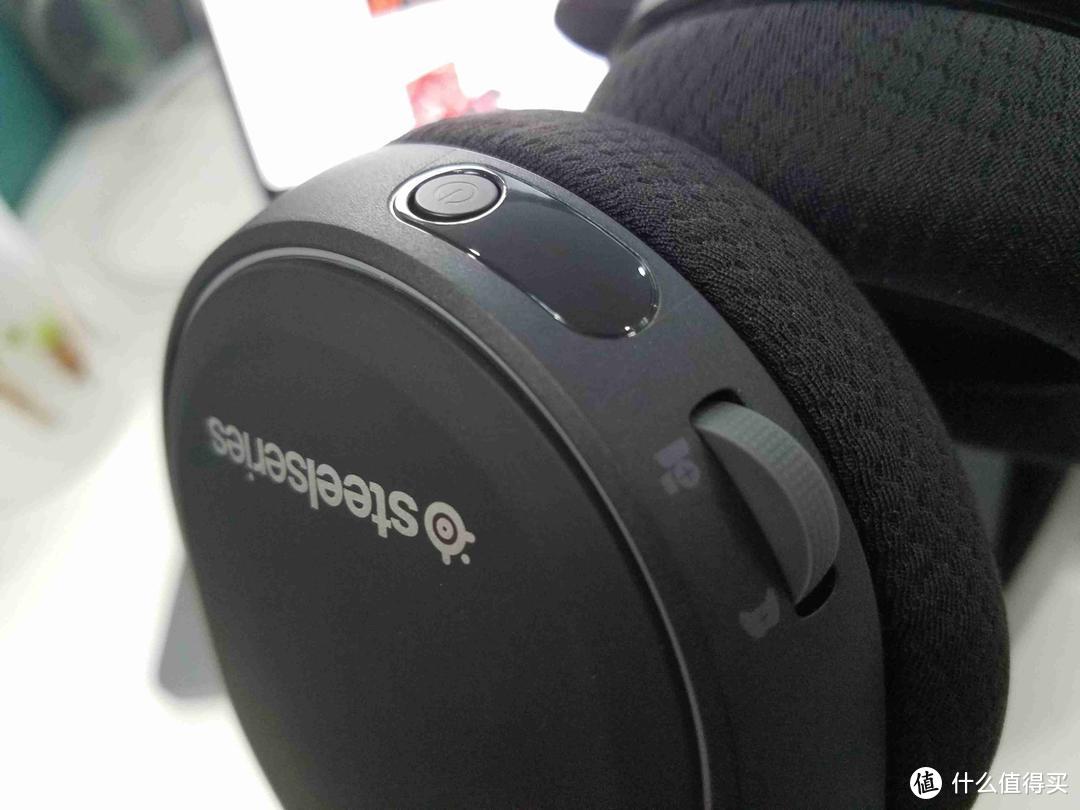 西伯利亚后的寒潮——SteelSeries 赛睿 Arctis 赛冰7 电竞耳机众测报告