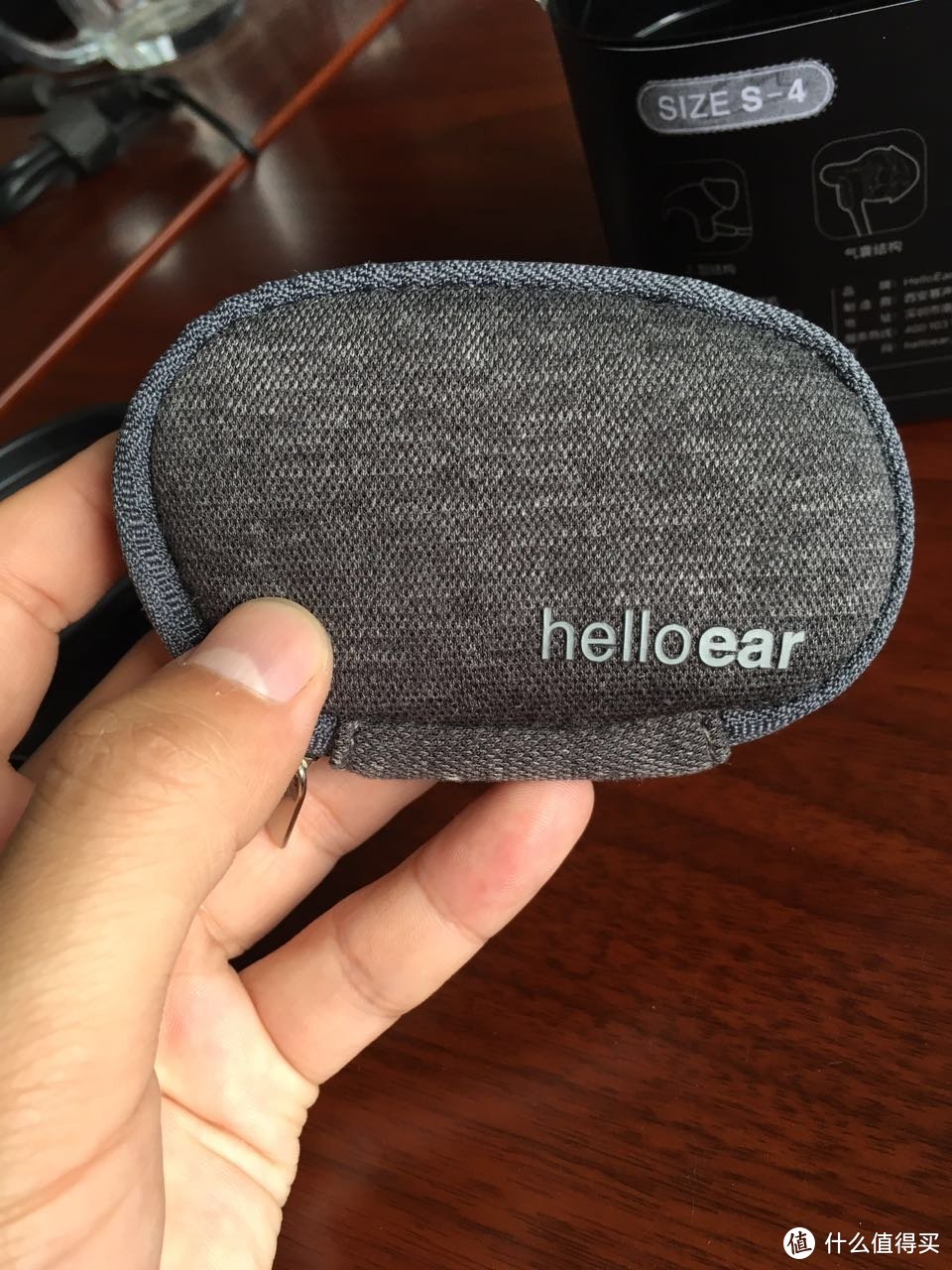 妈妈再也不用担心我的耳朵疼了--HelloEar ARC舒适耳机评测（带真人秀啊）