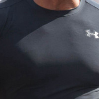 小身板也能穿？——UNDER ARMOUR THREADBORNE系列 男士训练T恤众测报告