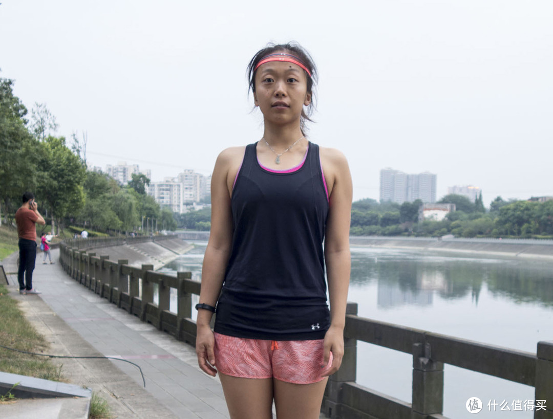 炎炎夏日动起来~！UNDER ARMOUR THREADBORNE系列 女子运动衣 让你清爽一夏~！