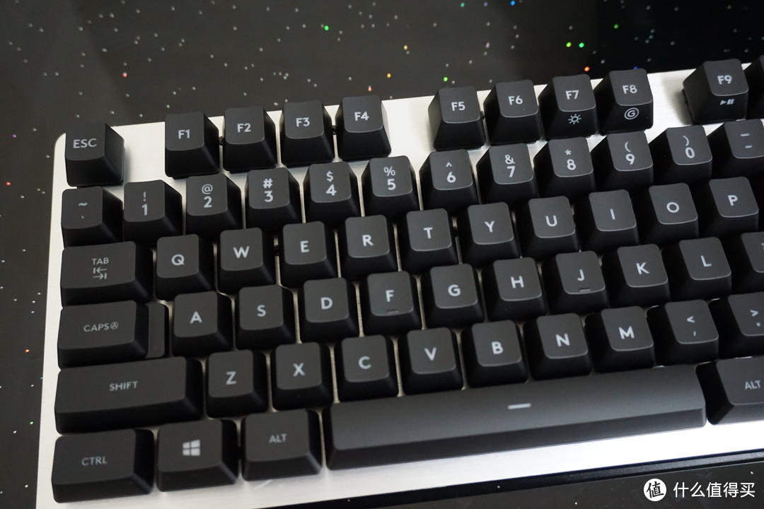 “一把有“味道”的键盘”——罗技G413机械键盘评测