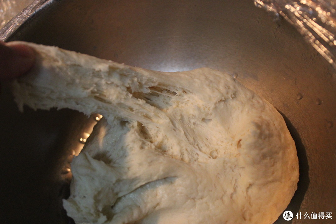 “烹然心动”的烘焙魔法：体验海尔嫩烤箱T3