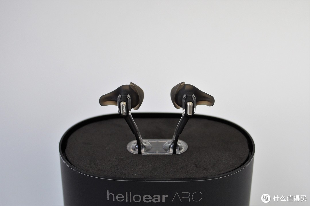 更适合你的耳朵——HelloEar ARC 舒适定制耳机（结尾真人兽 )