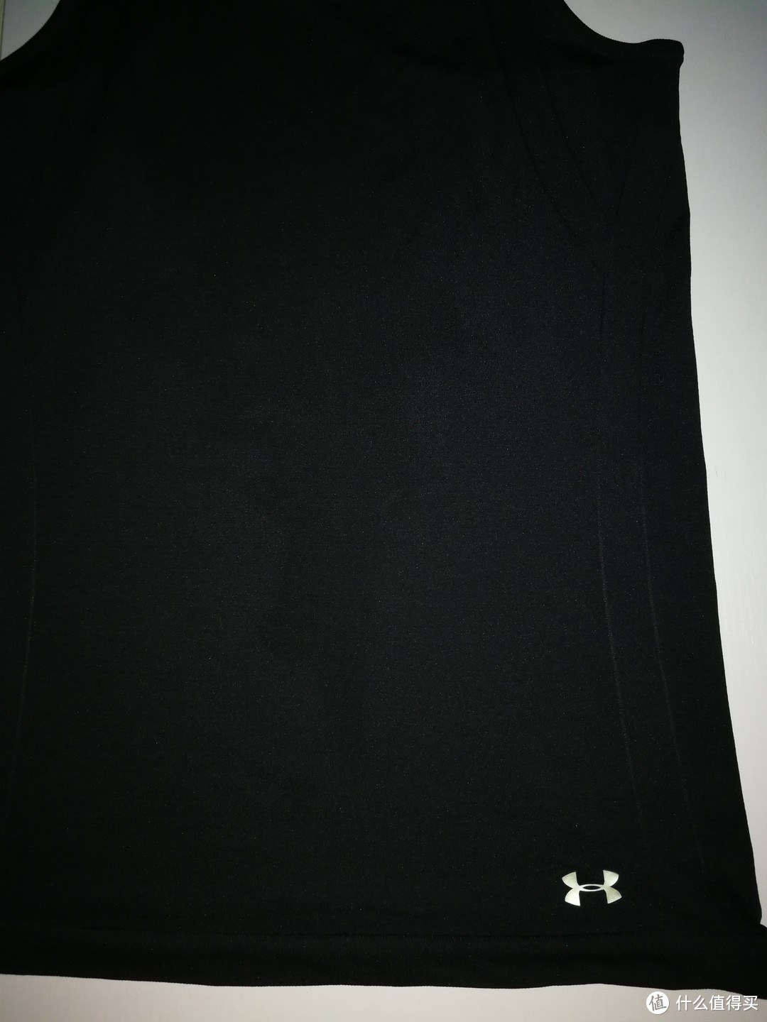 时尚性与功能性兼具——UNDER ARMOUR THREADBORNE 女子运动衣评测