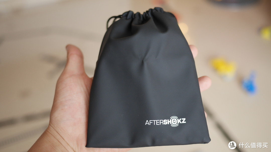 用过最好用的蓝牙运动耳机 -- AfterShokz Breez Titanium