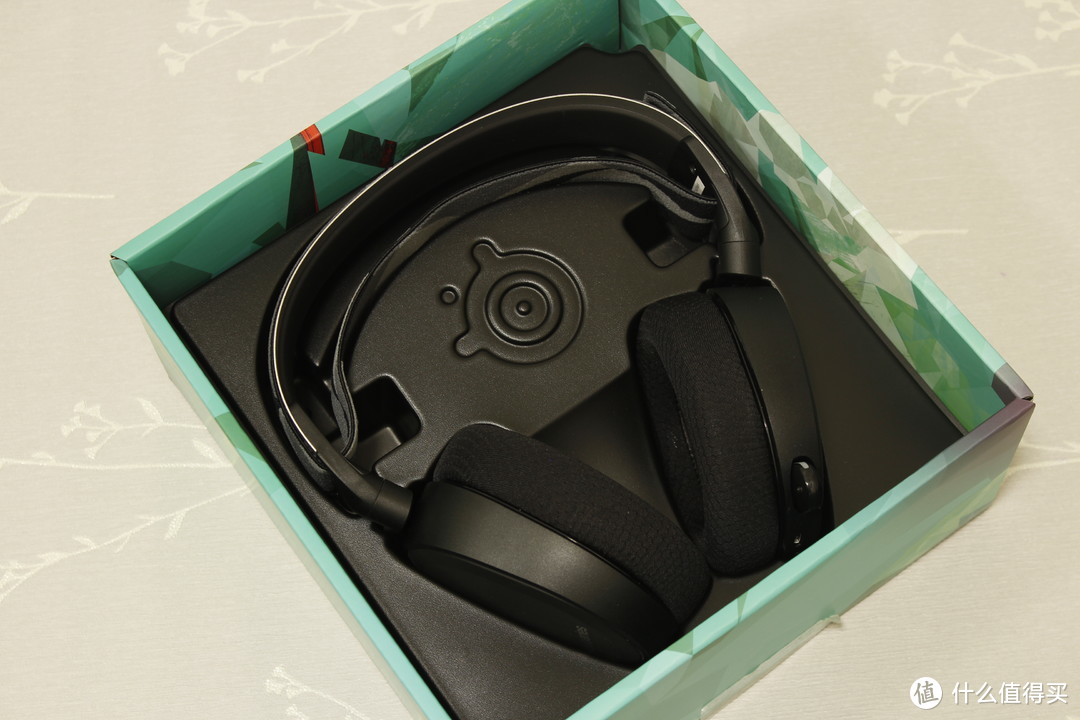 给你一双顺风耳------SteelSeries 赛睿 Arctis寒冰7电竞耳机体验