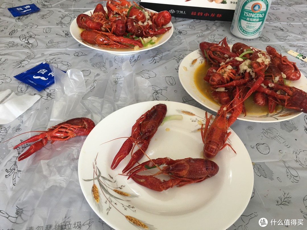 夏季最流行的美食：今锦上蒜蓉味龙虾开箱烹饪