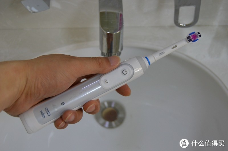 牙齿健康护理小秘书：Oral B / 欧乐B 3D声波蓝牙智能电动牙刷 体验评测 报告