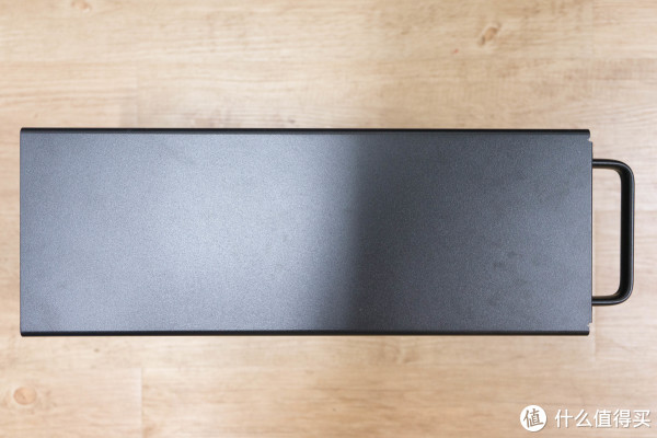 掌控雷电?—— AKiTiO Node -Thunderbolt 3外置显卡转接盒十字评测
