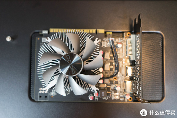 掌控雷电?—— AKiTiO Node -Thunderbolt 3外置显卡转接盒十字评测