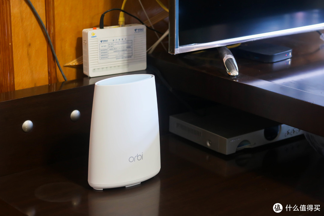 5G全覆盖，我有真功夫：Orbi RBK40 AC2200 奥秘路由器套装 评测