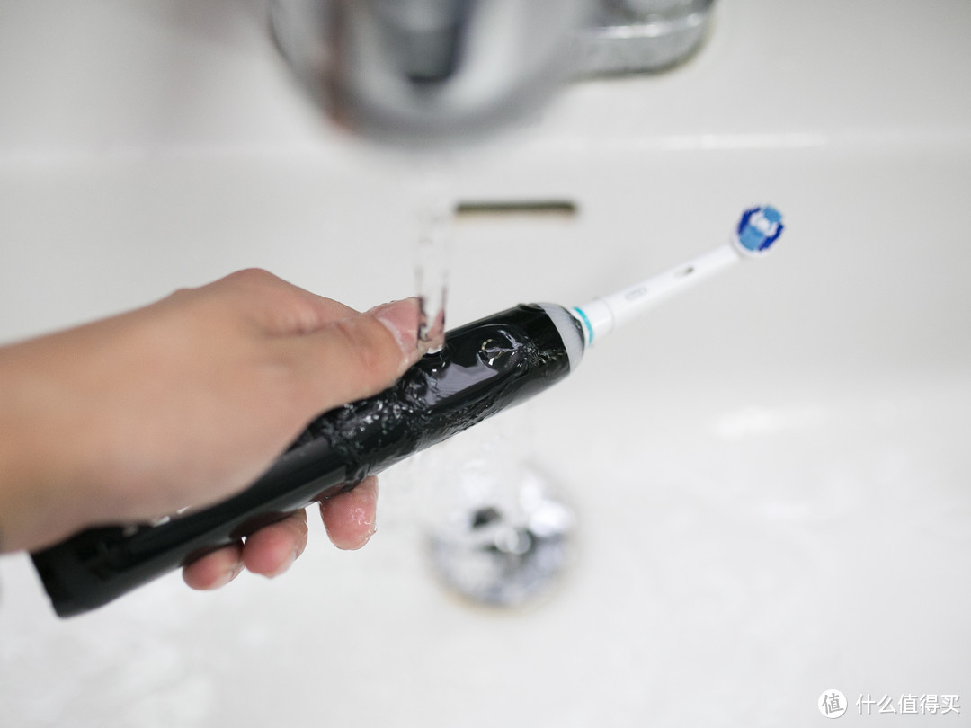 飞利浦钻石用户眼中的Oral B iBrush 9000 plus 3D声波电动牙刷：原来刷牙是件这么细致的事儿