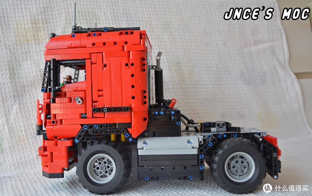 #原创新人# LEGO 乐高科技MOC — Mercedes Benz Arcos by JNCE