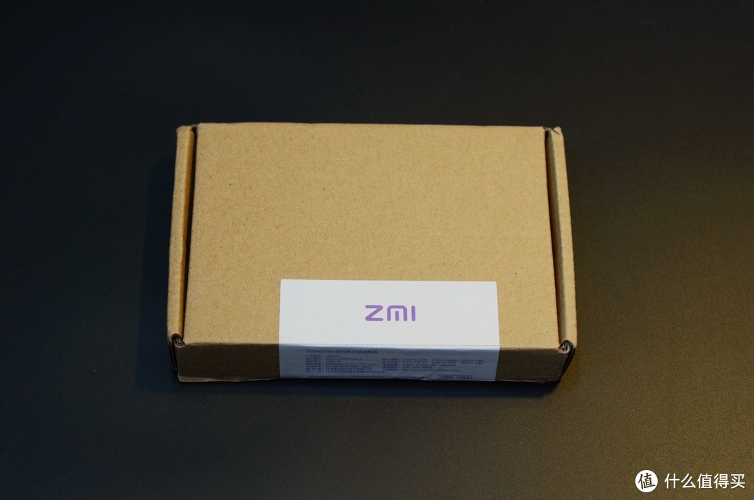 ZMI 紫米 QB810 双向快充移动电源晒单（附小米紫米30cm TYPE-C线对比）