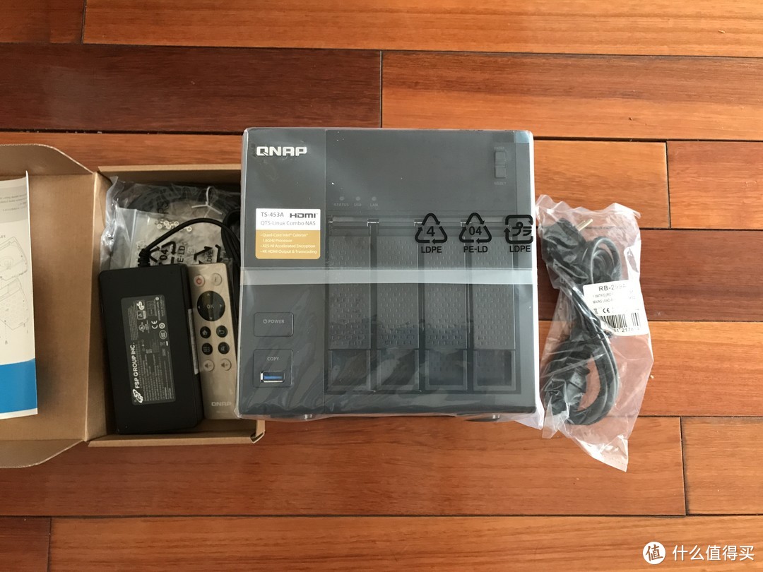 QNAP 威联通 TS-453A  NAS存储服务器 开箱初体验