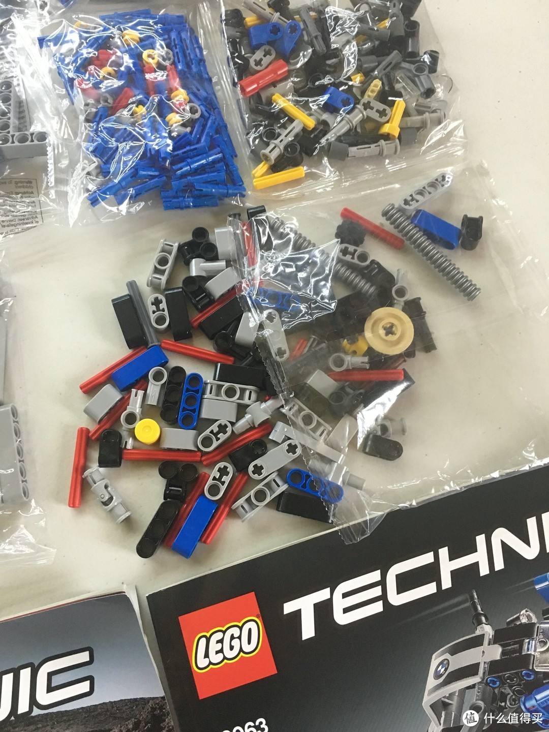 LEGO 乐高 Techinc 科技系列 42063 宝马 R 1200 GS Adventure摩托车