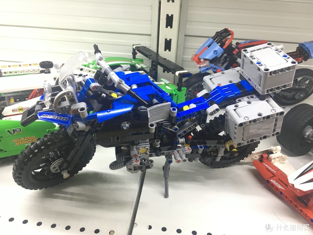 LEGO 乐高 Techinc 科技系列 42063 宝马 R 1200 GS Adventure摩托车