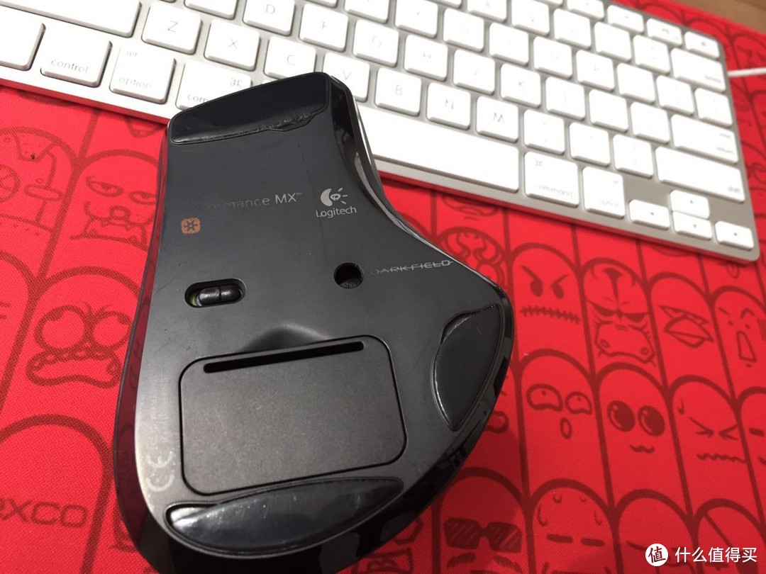 超期服役—Apple 苹果 Mighty Mouse和 Logitech 罗技 Performance MX鼠标