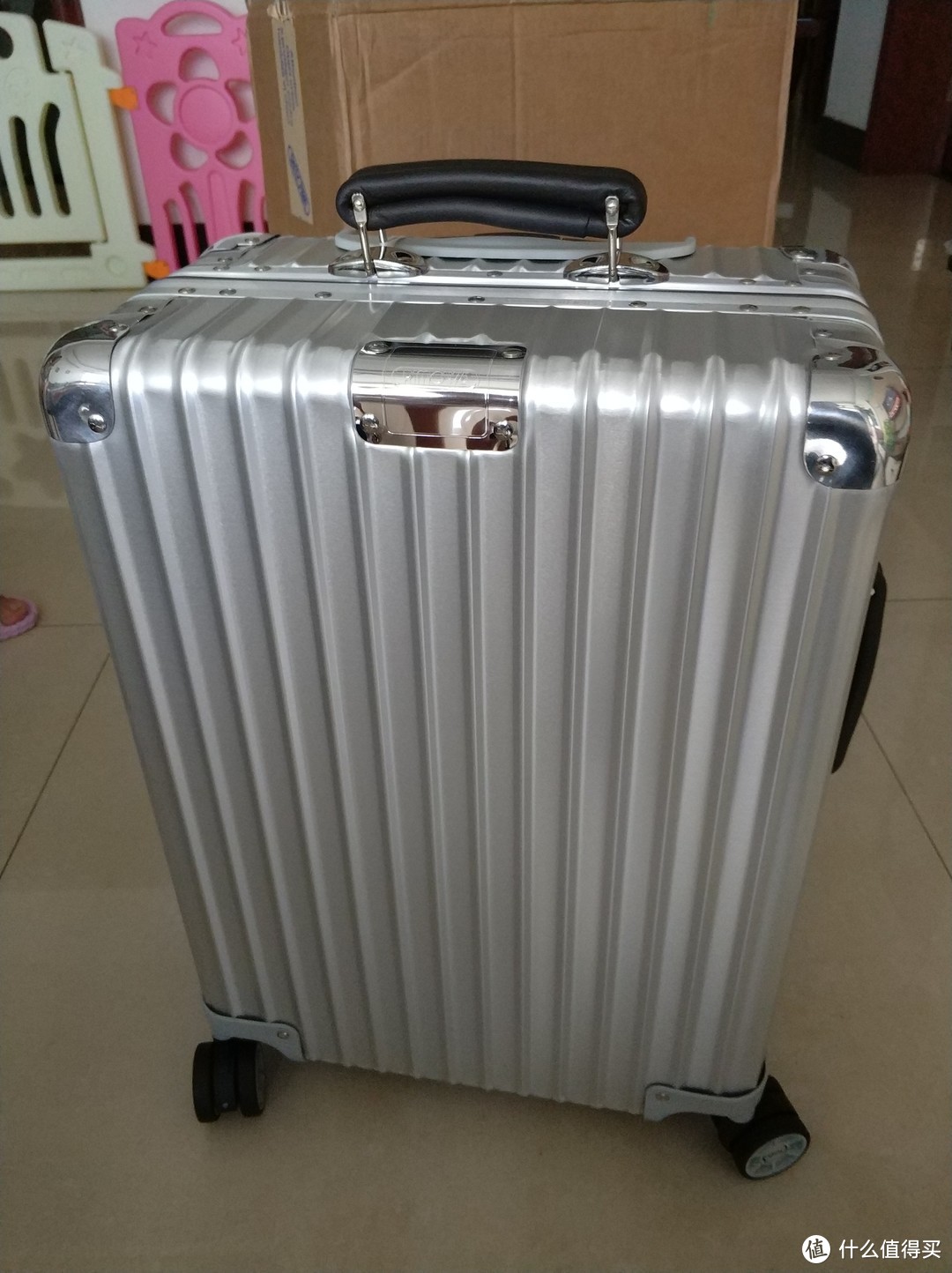 来自中信的关爱：RIMOWA 日默瓦 CLASSIC FLIGHT系列 971.53 登机箱 晒单