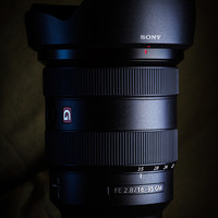 索尼 16-35mm f2.8 GM镜头外观展示(镜身|外壳|按钮|口径)
