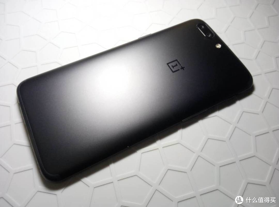 是时候爽一下了：OnePlus 一加 A5000 一加手机5 全网通智能手机 晒单