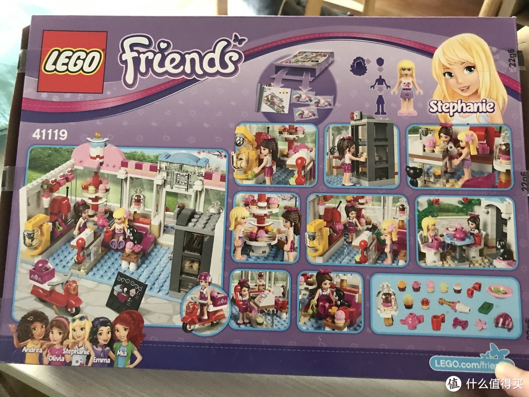 女孩们的最爱 — LEGO 乐高 Friends系列 41119 心湖城纸杯蛋糕咖啡厅 晒单