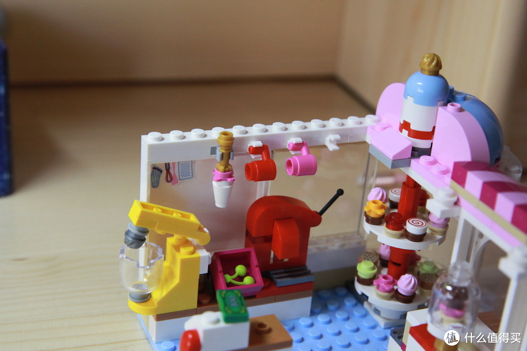 女孩们的最爱 — LEGO 乐高 Friends系列 41119 心湖城纸杯蛋糕咖啡厅 晒单