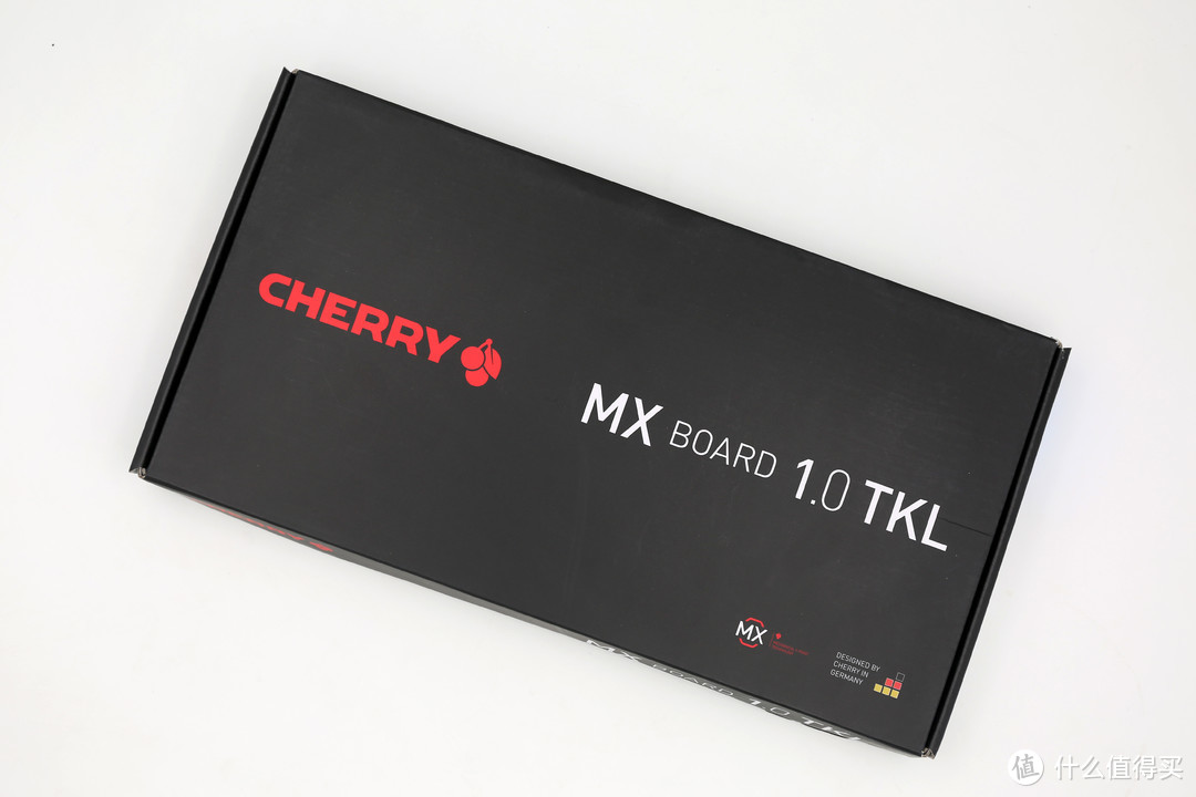 充值信仰！连USB接头都能发光的Cherry键盘—MX Board 1.0 TKL 开箱评测