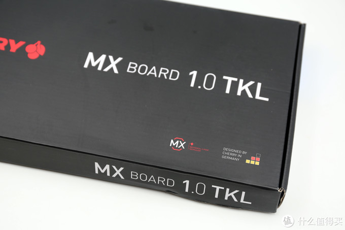 充值信仰！连USB接头都能发光的Cherry键盘—MX Board 1.0 TKL 开箱评测