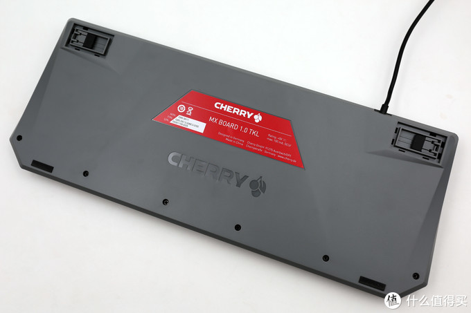 充值信仰！连USB接头都能发光的Cherry键盘—MX Board 1.0 TKL 开箱评测