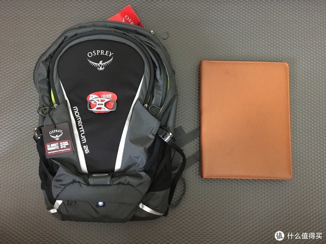 Osprey Momentum 26L双肩包开箱评测