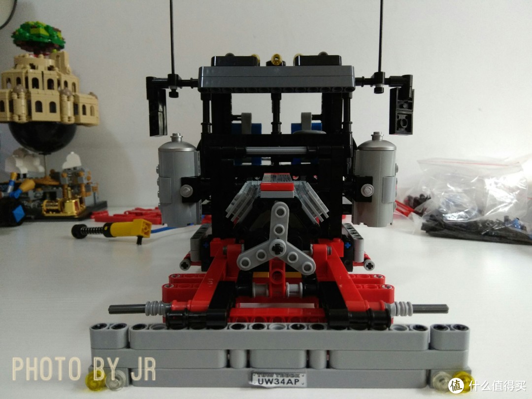 擎天柱，就决定是你了！ LEGO 科技组8285 A模式重型美式拖车