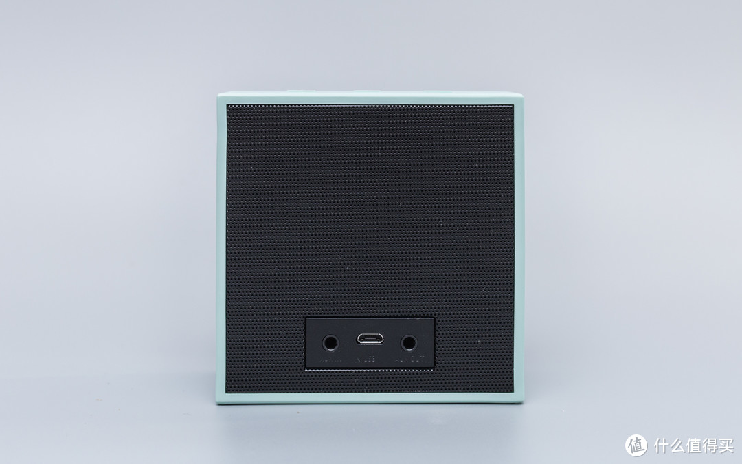 #本站首晒#不能画画的闹钟不是好音箱：DIVOOM Timebox mini 简测