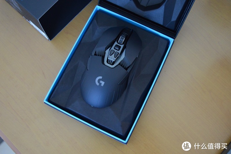 旗舰级无线游戏鼠标：Logitech 罗技 G900 双模式游戏鼠标 体验评测