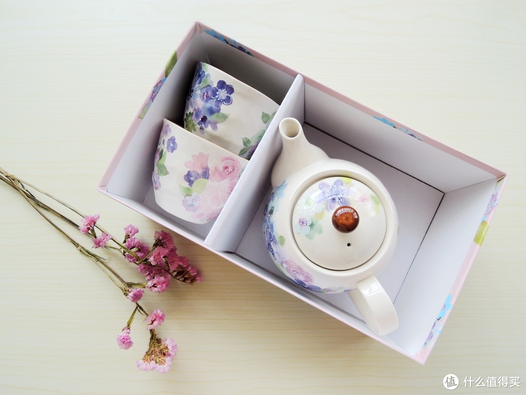 紫藤花开的时候，我想起了你：日本Ceramic蓝陶瓷茶杯茶壶三件套与《源氏物语》