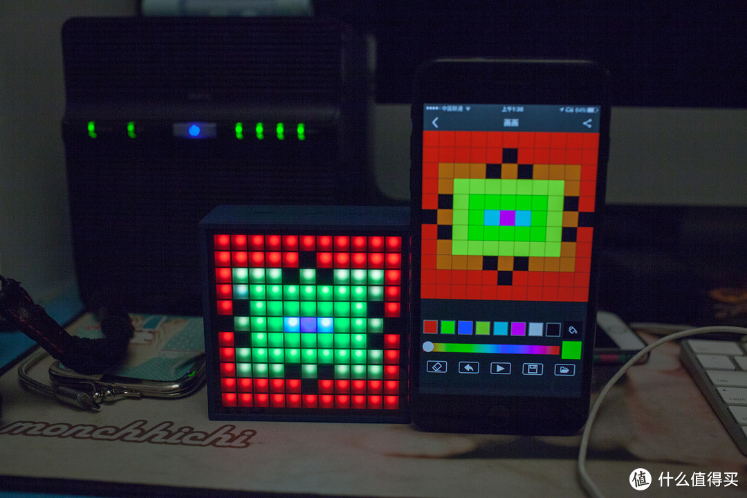 创意无限，买LED像素画板送音箱？——Divoom Timebox mini像素蓝牙音箱评测