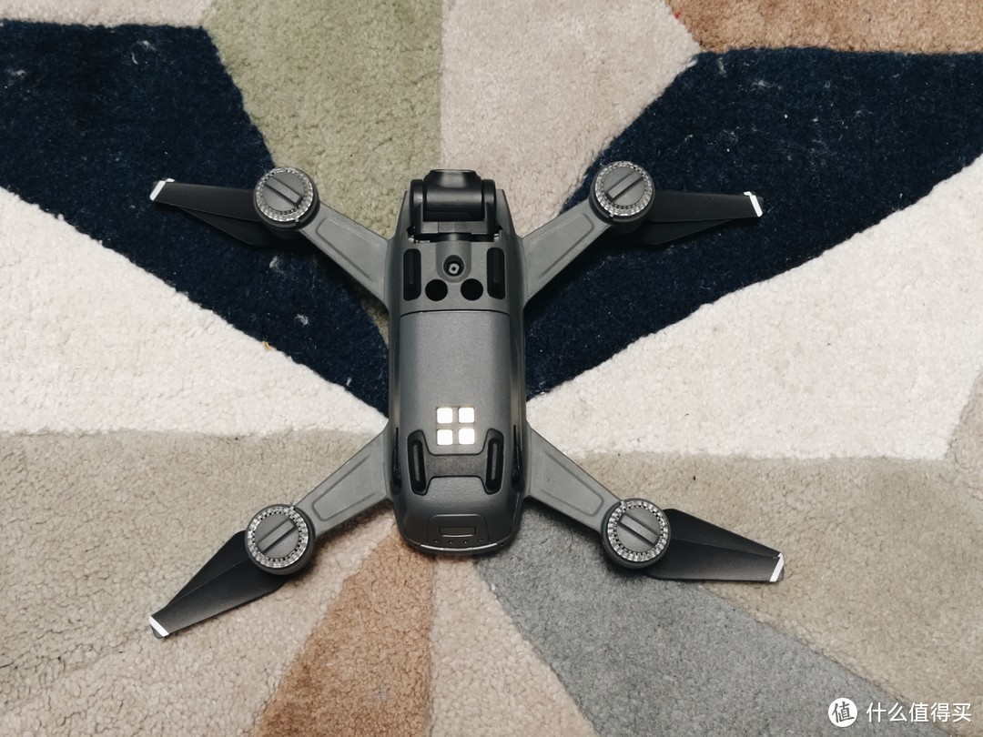 大疆！你真的不打算给其他厂家留条活路吗？？？-到底买不买，DJI SPARK 晓 无人机全方位体验&解惑