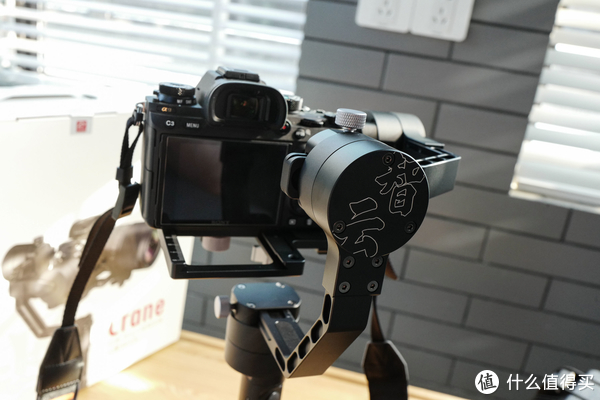 SONY 索尼 A9 相机拍片搭档-智云 CRANE 三轴
