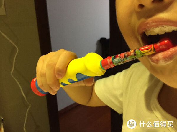 #原创新人# 欧乐B D10米奇款儿童电动牙刷
