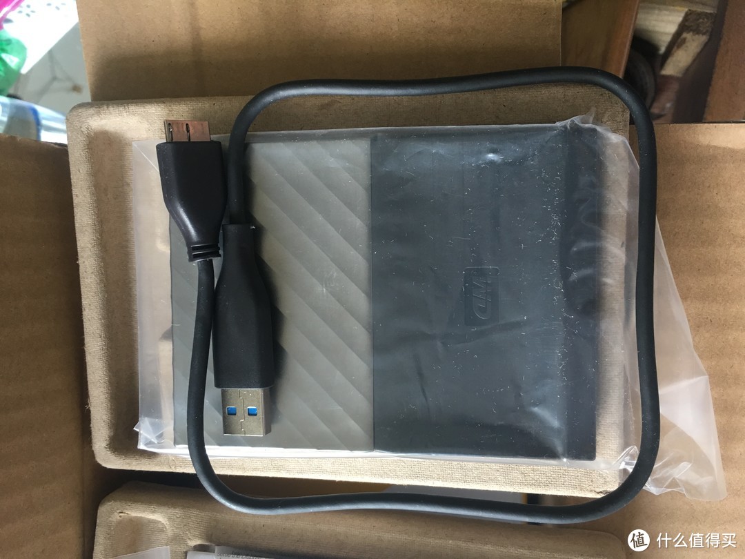 Western Digital WD 西部数据 my passport ultra 2017 移动硬盘 开箱