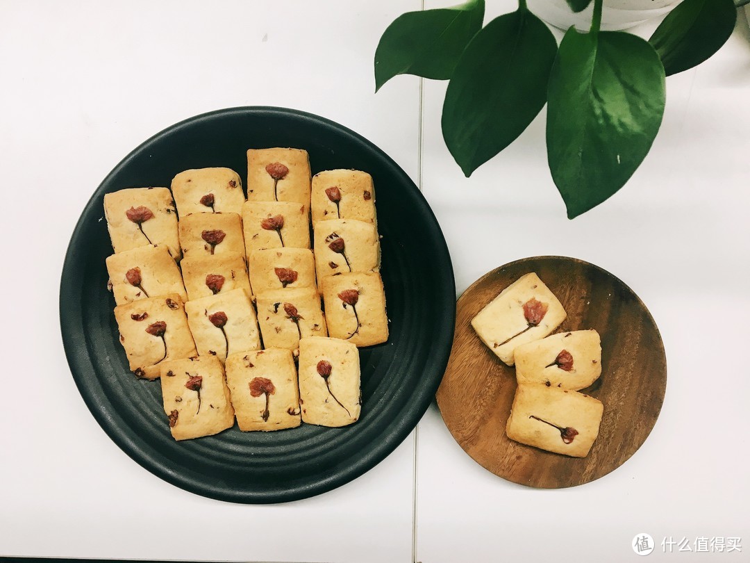 简单易上手的七夕节烘焙食谱：樱花饼干系列